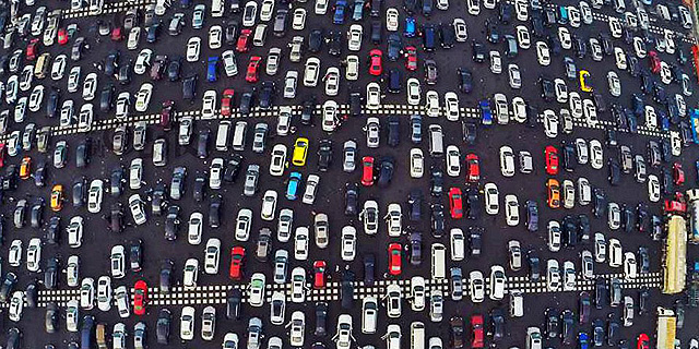 Traffic congestion (illustration)