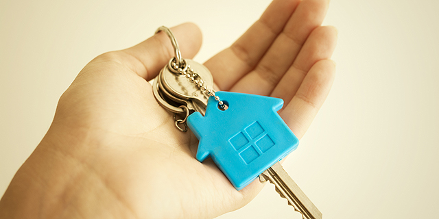 האוצר: צניחה של 18% במכירת דירות בחודשים אפריל-מאי