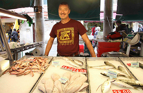 שוק הדגים בוונציה. האהוב על השף ג