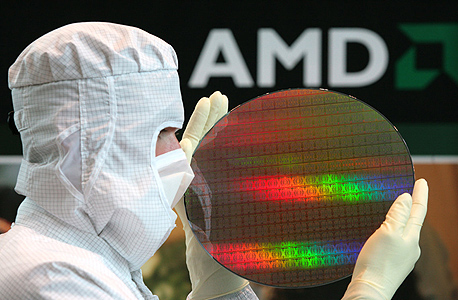 מערך ייצור שבבים של AMD, צילום: engadget.com