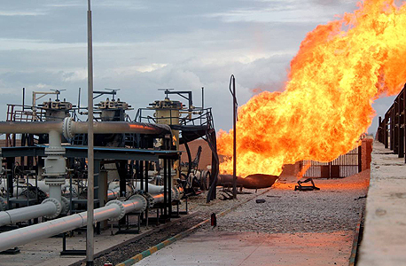 פיצוץ צינור הגז באל עריש , צילום: אי פי איי