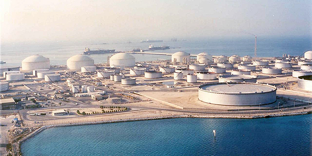 מתקן נפט בסעודיה, צילום: אי פי איי