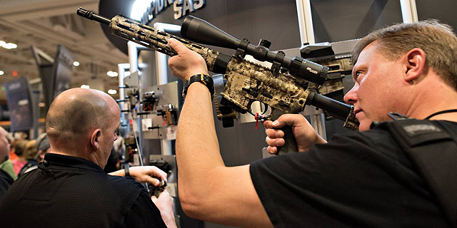 אירוע של ה-NRA, לובי הרובים האמריקאי, צילום: בלומברג