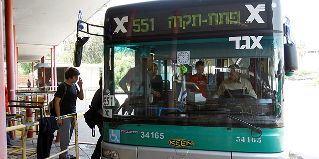בעקבות המהומה שעורר ישראל כץ: הצעת חוק להפעלת תחבורה ציבורית בשבת