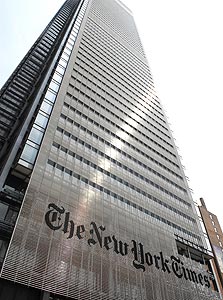 בניין הניו יורק טיימס. האייפד יציל את העיתונות?