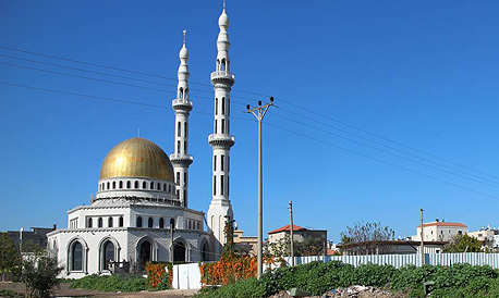 המסגד בג'לג'וליה. נבנה בשטח המוניציפלי של דרום השרון