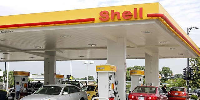 איראן מפסיקה למכור נפט לחברת SHELL עקב חוב