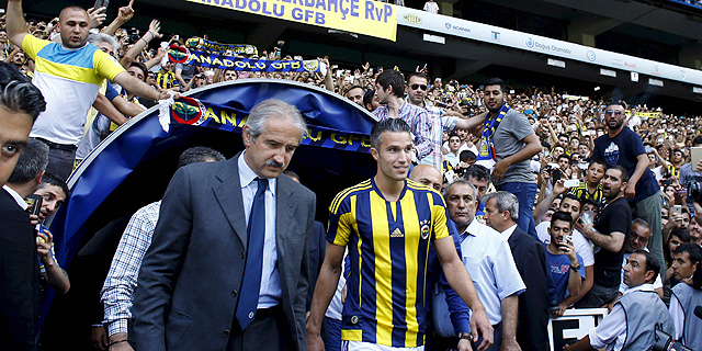 השאיפות הגדולות הביאו את הכדורגל הטורקי לקריסה