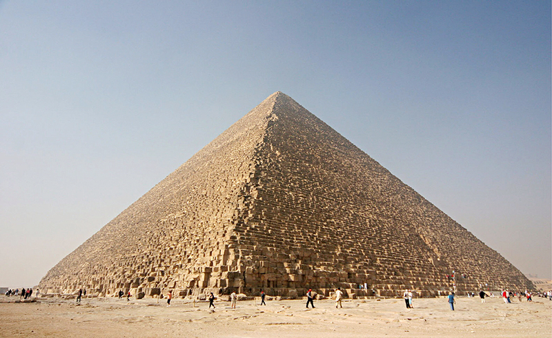 פירמידת גיזה. פלא עולם בגובה 138.5 מטר, צילום: Andrej Ciesielski