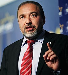 שר החוץ אביגדור ליברמן, צילום: אלכס קולומויסקי