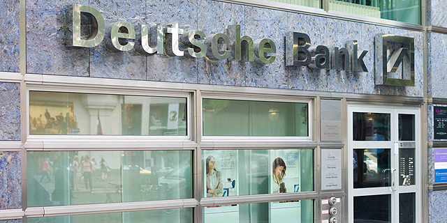 נפילת הענק הגרמני: צניחה של 98% ברווחי דויטשה בנק 