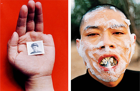 מתוך האוסף: יצירות של Zhang Huan (מימין) ושל Sheng Qi מתוך האוסף: יצירות של Zhang Huan (מימין) ושל Sheng Qi