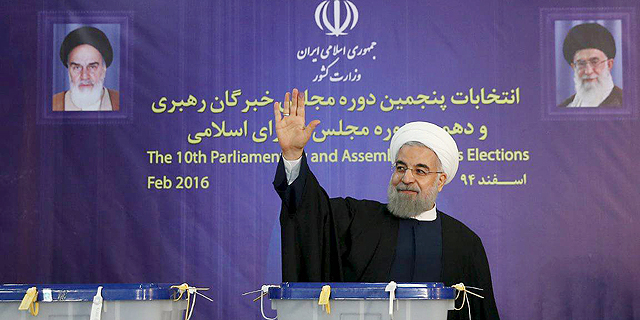 רוחאני יתמקד בהישגיו הכלכליים במרוץ לנשיאות איראן
