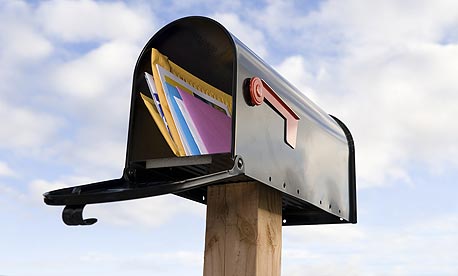 תוכנית התייעלות בדואר האמריקאי: יסגור סניפים ויפסיק חלוקת דואר יומית