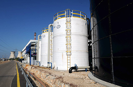 מפעל בזן מתקן טיהור מים חדש ב מפעל בתי זיקוק נפט, צילום: דורון גולן