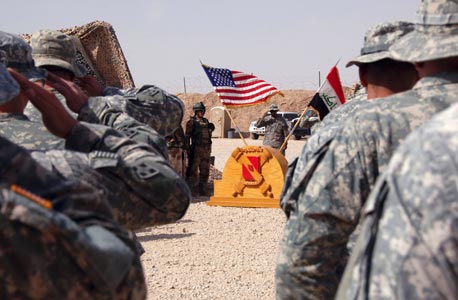 חיילים אמריקאים בעיראק. רגילים לאייפוד מהאזרחות