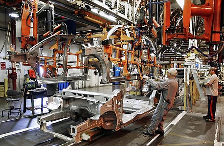 ארה&quot;ב: ההזמנות ממפעלים עלו ב-0.7% באפריל - מתחת לציפיות 