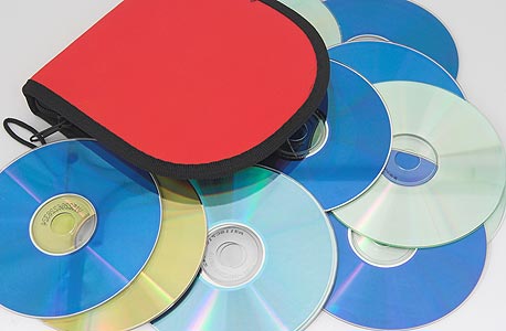 תוכנה על CD-ROM אפשר למכור