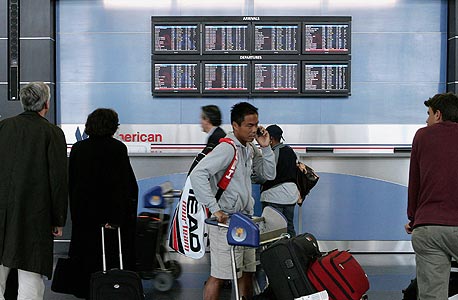 עף להם הכסף: עיכובי טיסות עלו לנוסעים האמריקאים 16.7 מיליארד דולר ב-2007