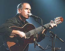 ברוזה. בין האמנים שמרוויחים מהסדנאות