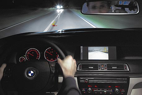 ב.מ.וו סדרה 7: ראיית לילה. מחיר: 25 אלף שקל