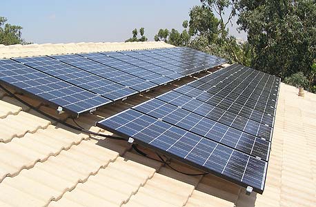 אנרגיה סולארית על גגות 