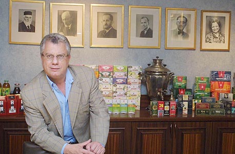 תה ועוגיות: סטף ורטהיימר מכר את לחמי לחברת ויסוצקי
