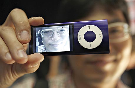 מצלמת האייפוד נאנו. אפל מתגוננת מפני 47 תביעות