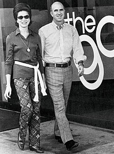 דונלד פישר ואשתו דוריס, מייסדי גאפ, צילום: בלומברג