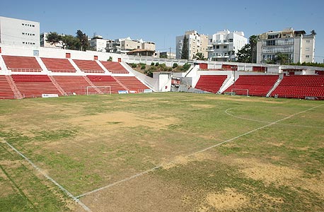 אצטדיון המכתש: אלוביץ&#39; ישלם 3.2 מיליון שקל לקבוצת הפועל רמת גן