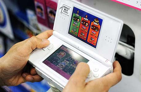 הורדת מחירי ה-Wii והתחזקות המטבע היפני פגעו בנינטנדו