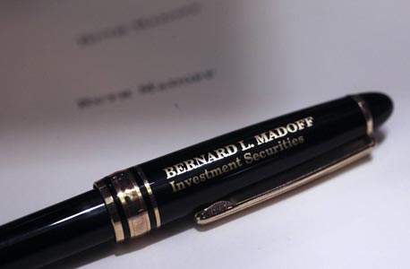 עט של מאדוף המוצע למכירה, צילום: בלומברג