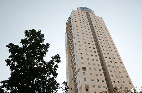 בעלות בערבון מוגבל של ענבל אור דירה במגדל מעוז דניאל נווה יהושע 56 רמת גן, צילום: עמית שעל