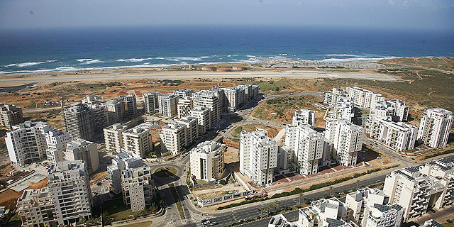 אזור הגוש הגדול בתל אביב, שם משווקת "אדמה" קרקעות
