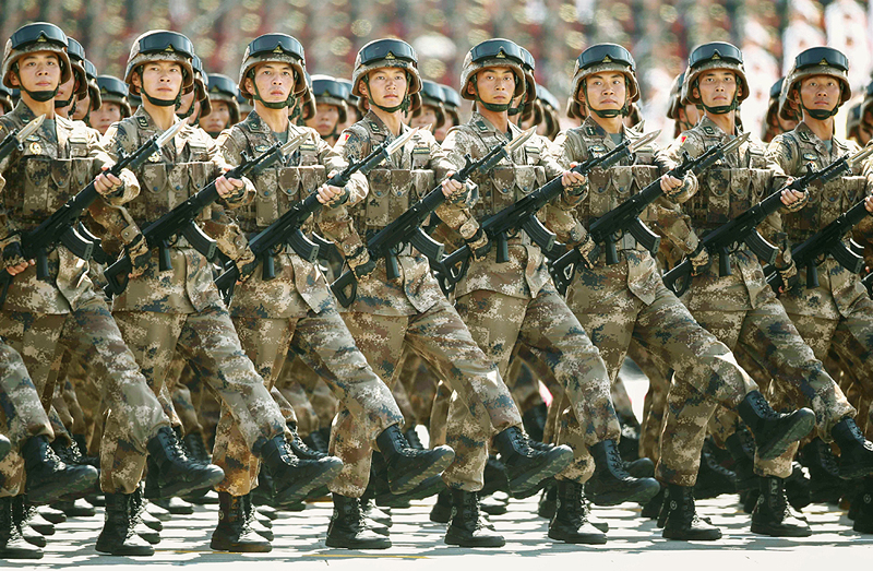 חיילים בצבא סין. הצבא הגדול בעולם במונחי כוח אדם, צילום: איי פי