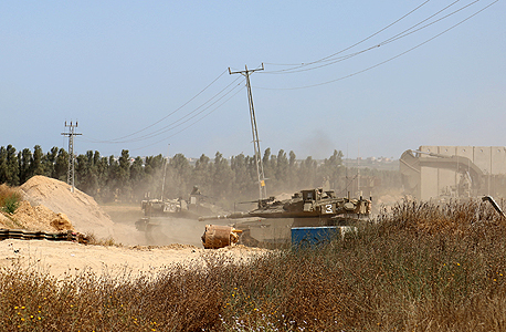 כוח צה"ל בסמוך לגבול רצועת עזה , צילום: בראל אפרים