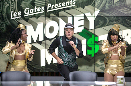 ג'ורג' קלוני ב"מפלצת הכסף"