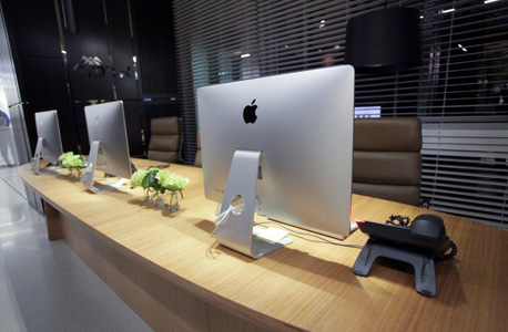 גם מחשבי ה-iMac יעמדו למכירה, צילום: אדמה