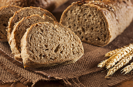 האם מחיר הלחם המלא יוכנס לפיקוח, כדי להיטיב את בריאות הציבור?