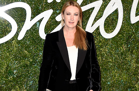 מעצבת האקססוריז הבריטית אניה הינדמרץ' מעצבת האקססוריז הבריטית אניה הינדמרץ'