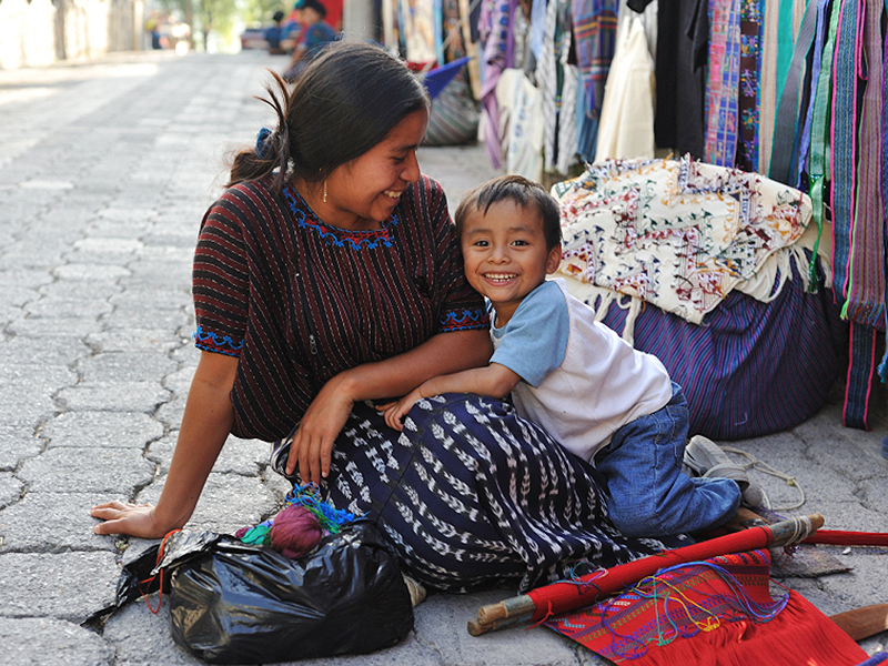 תושבי גואטמלה. מקום 3 במדד הרגשות החיוביים, צילום: travelchannel