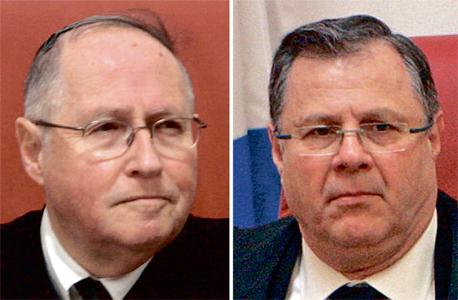 מימין: השופטים צבי זילברטל ואליקים רובינשטיין