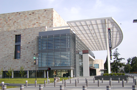 אוניברסיטת קליפורניה, קמפוס דיוויס, צילום: ויקיפדיה