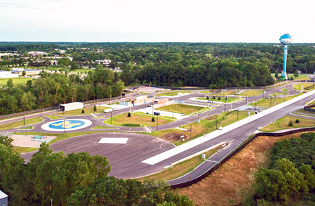 מרכז המחקר האוטונומי באוניברסיטת מישיגן מרכז המחקר האוטונומי באוניברסיטת מישיגן
