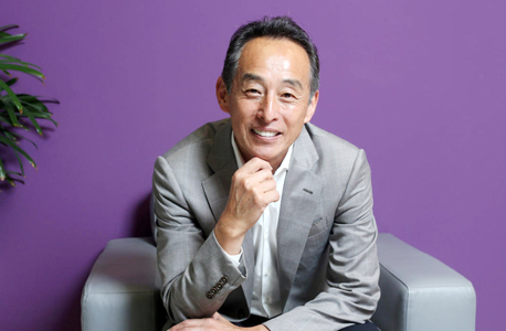 Samsung President and Chief Strategy Officer Young Sohn. Photo: Amit Sha'al
