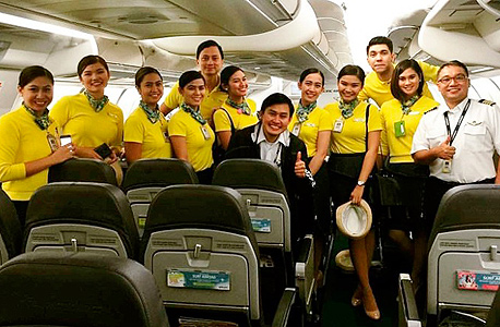 צוות המטוס, צילום: cebu pacific
