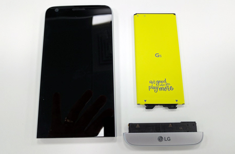 LG G5 SE סמארטפון 4, צילום: ראפל קאהאן