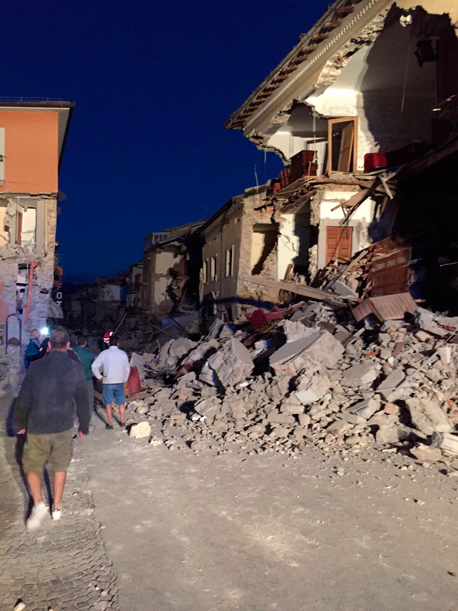 רעש אדמה איטליה אמטריס, צילום: twitter / Francesco Ameli