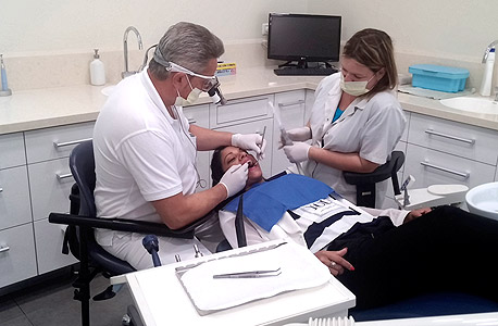 ד"ר אנדי הוד - רופא שיניים בקריות ד"ר אנדי הוד - רופא שיניים בקריות