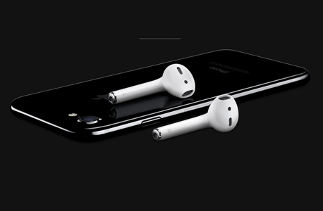 האייפון 7, ללא חיבור האוזניות האנלוגי המוכר